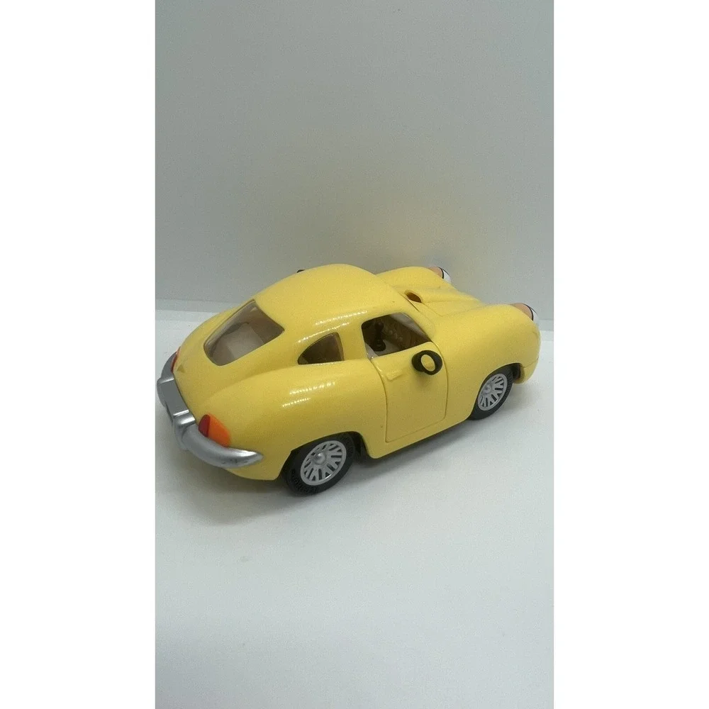 The Chevron Cars 1999 Casey Coupe No. 18 Yellow Car 6